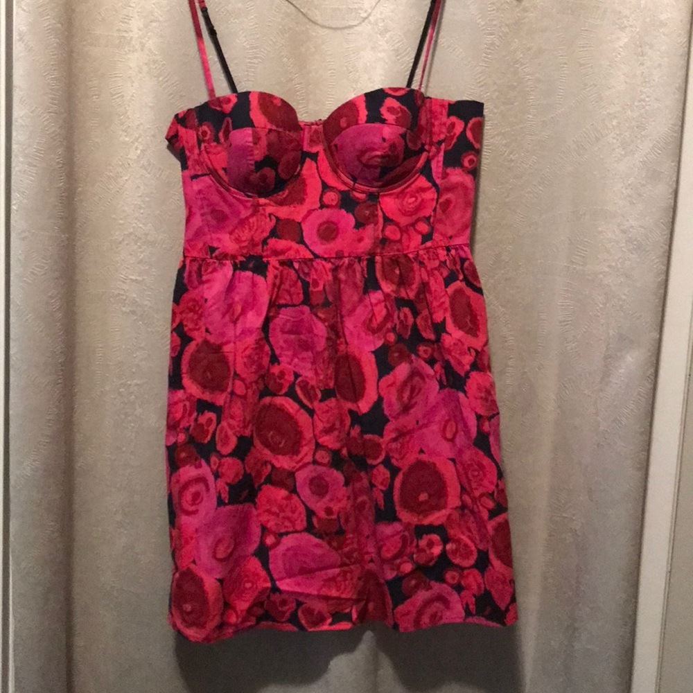 MODA International: Mini Dress